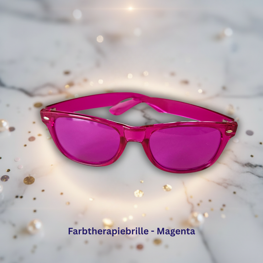 Magenta Farbtherapiebrille, seitlich abgebildet, mit rosa getönten Gläsern