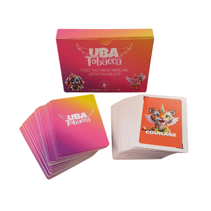 Kartenspiel-Box mit Kartenstapeln, Vorderseiten der Karten mit Tierillustrationen