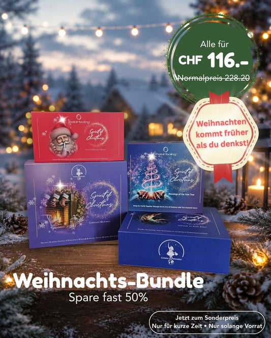Weihnachts-Bundle mit drei bedruckten Geschenkboxen in Lila, Blau und Rot