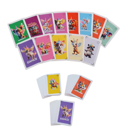 Kartendeck mit farbigen Karten und Tierillustrationen, Karten fächerförmig